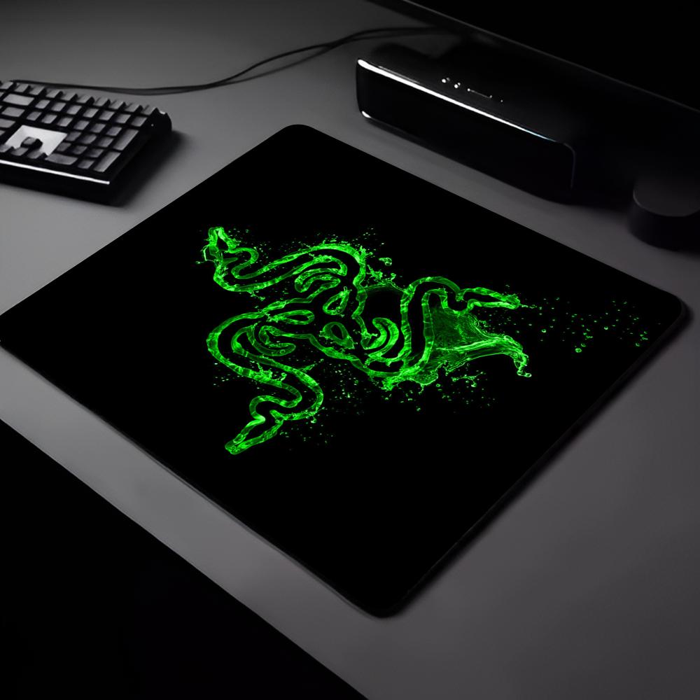 Razer 로고 마우스 패드 E-스포츠 플레이어 일시  - Gaming Accessories Logo 리뷰 및 가격